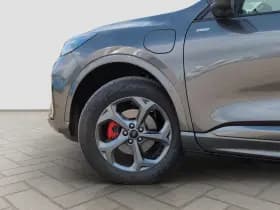 Ford Kuga thumbnail 6