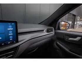 Ford Kuga thumbnail 44