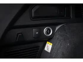 Ford Kuga thumbnail 48
