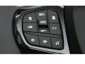 Ford E-Transit Courier thumbnail 9