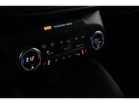 Ford Kuga thumbnail 15