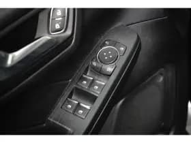 Ford Kuga thumbnail 24
