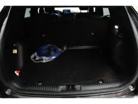 Ford Kuga thumbnail 9