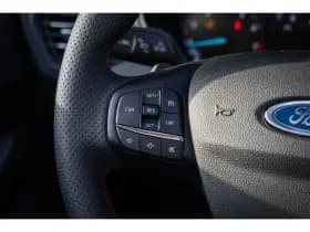 Ford Focus thumbnail 19