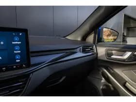 Ford Focus thumbnail 24