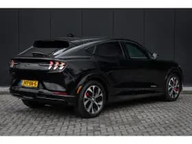 Ford Mustang Mach-E thumbnail 2