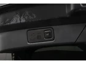 Ford Mustang Mach-E thumbnail 19