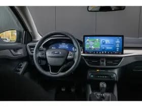 Ford Focus thumbnail 12