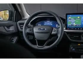 Ford Focus thumbnail 13