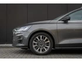 Ford Focus thumbnail 39