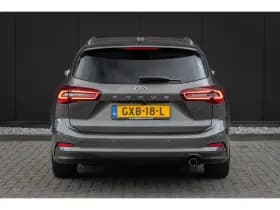 Ford Focus thumbnail 9