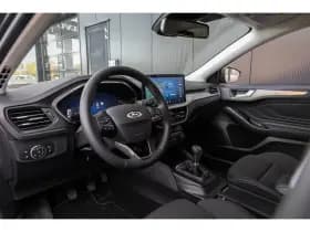Ford Focus thumbnail 10