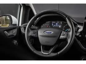 Ford Fiesta thumbnail 16