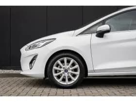 Ford Fiesta thumbnail 8