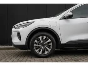 Ford Kuga thumbnail 11