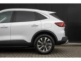 Ford Kuga thumbnail 12