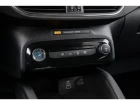 Ford Kuga thumbnail 30