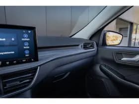 Ford Kuga thumbnail 41
