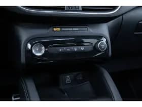 Ford Kuga thumbnail 43