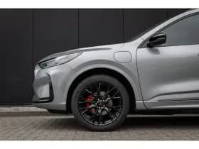 Ford Kuga thumbnail 36
