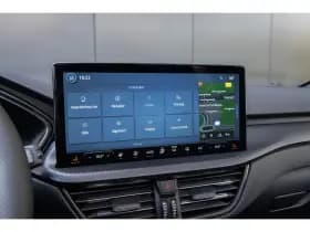 Ford Kuga thumbnail 18