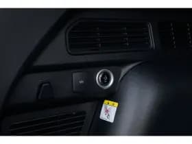 Ford Kuga thumbnail 39