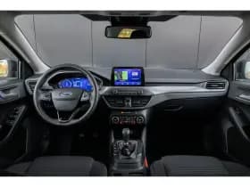 Ford Focus thumbnail 3