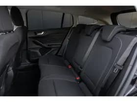 Ford Focus thumbnail 8