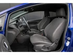 Ford Fiesta thumbnail 3