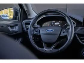 Ford Focus thumbnail 13