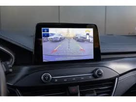 Ford Focus thumbnail 18