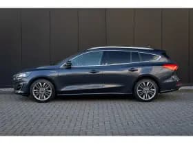 Ford Focus thumbnail 3