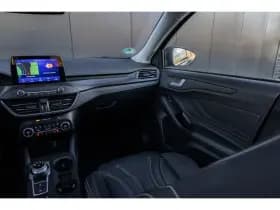 Ford Focus thumbnail 42
