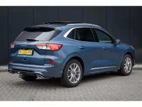 Ford Kuga thumbnail 2