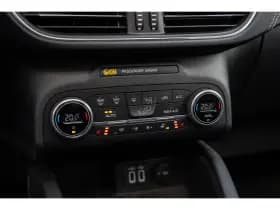 Ford Kuga thumbnail 34
