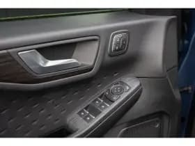 Ford Kuga thumbnail 37