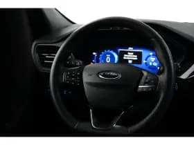Ford Kuga thumbnail 11