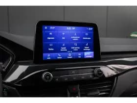 Ford Kuga thumbnail 32