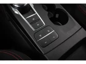Ford Kuga thumbnail 38