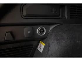 Ford Kuga thumbnail 36
