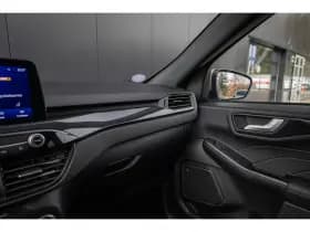Ford Kuga thumbnail 44