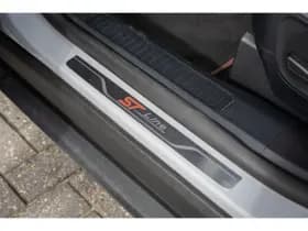 Ford Kuga thumbnail 45