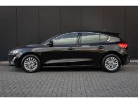 Ford Focus thumbnail 3