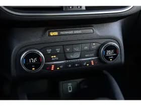 Ford Focus thumbnail 24