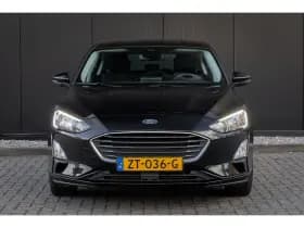 Ford Focus thumbnail 4