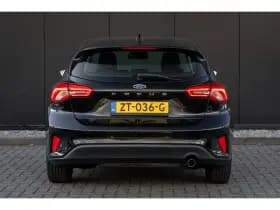 Ford Focus thumbnail 5