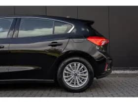 Ford Focus thumbnail 41