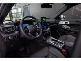 Ford Explorer thumbnail 11
