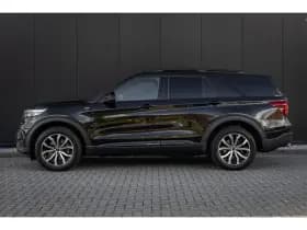 Ford Explorer thumbnail 3