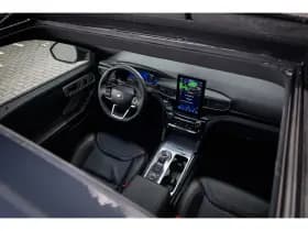 Ford Explorer thumbnail 38